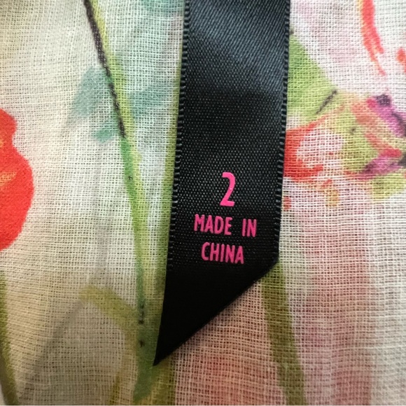 Target Pure Energy Semi-Sheer Cream Color Floral Roll Sleeve Blouse. Size 2. - Picture 11 of 14